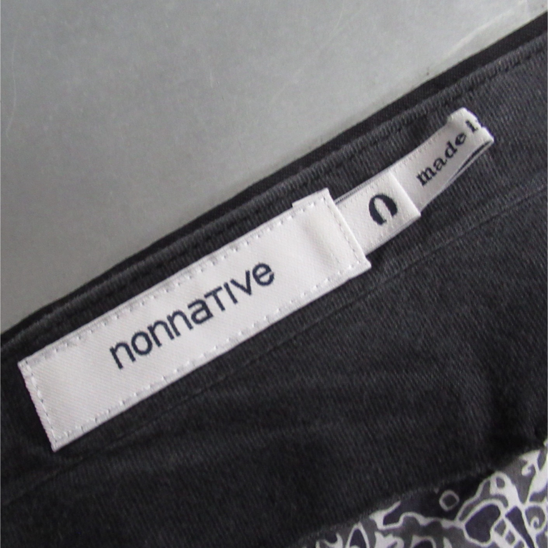 nonnative(ノンネイティブ)のnonnative スリム テーパード タック スラックス パンツ モード S メンズのパンツ(スラックス)の商品写真