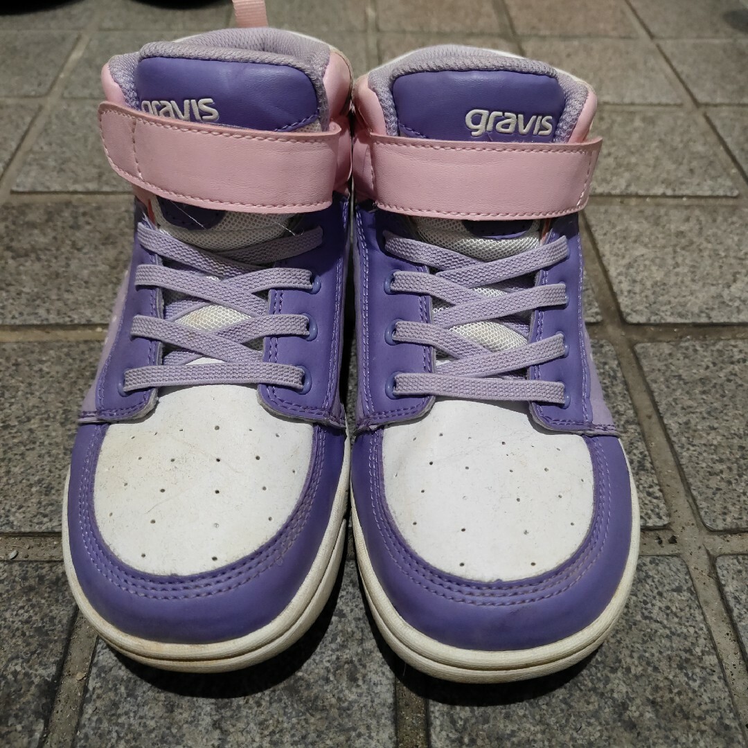 gravis(グラビス)のグラビス　スニーカー　パープル×ピンク　22cm キッズ/ベビー/マタニティのキッズ靴/シューズ(15cm~)(スニーカー)の商品写真