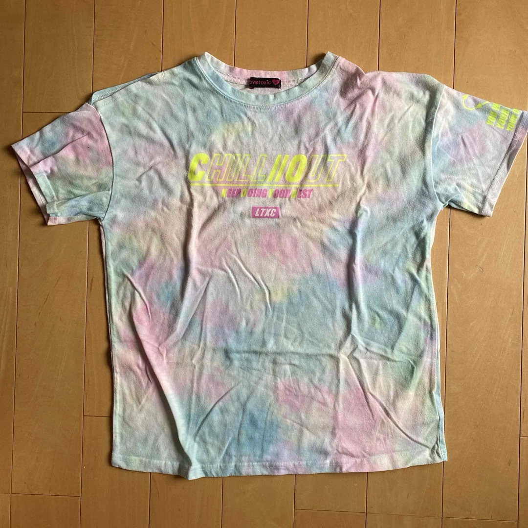 lovetoxic(ラブトキシック)のLovetoxic Tシャツ　Mサイズ キッズ/ベビー/マタニティのキッズ服女の子用(90cm~)(Tシャツ/カットソー)の商品写真