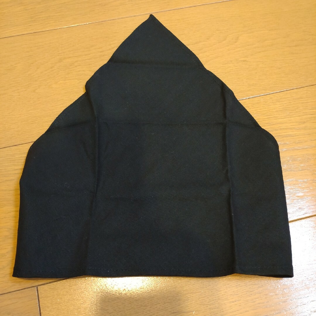 ハンドメイド　子供用三角巾　黒　無地 ハンドメイドの生活雑貨(キッチン小物)の商品写真