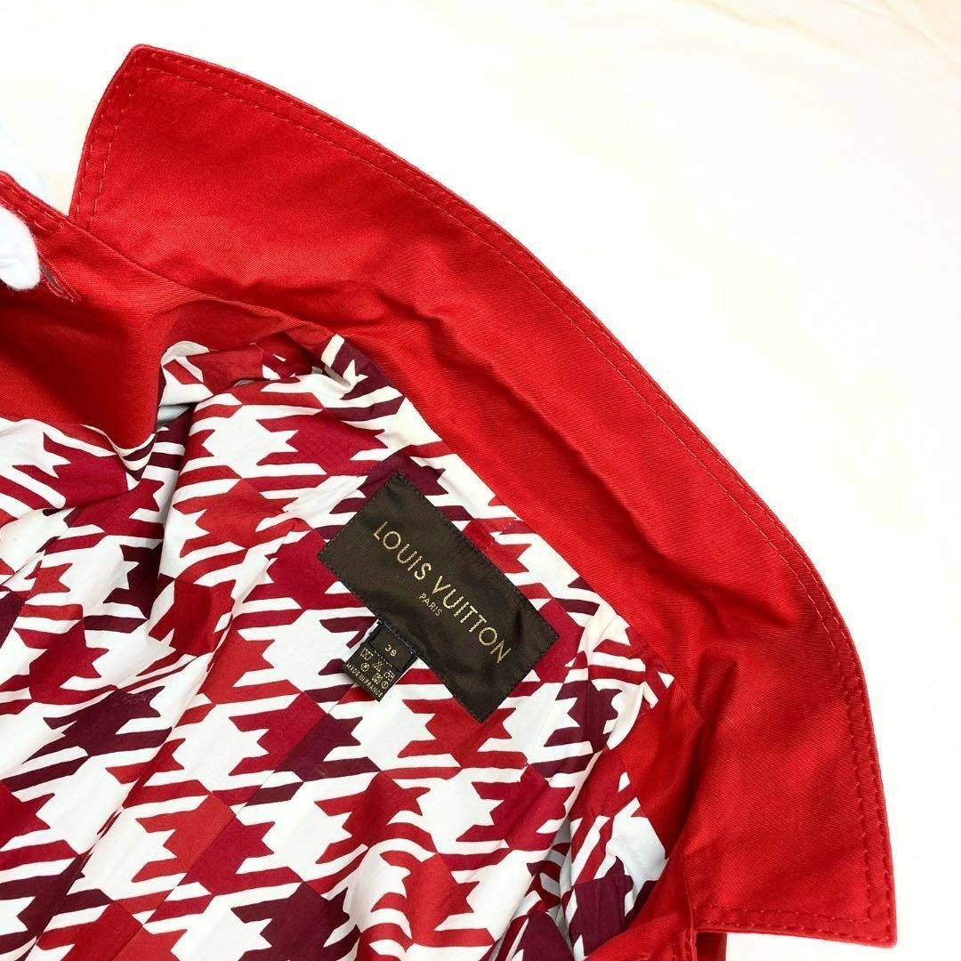 LOUIS VUITTON(ルイヴィトン)のルイヴィトン コットン ジャケット 38 レッド 赤 アウター 上着 ビトン 綿 レディースのジャケット/アウター(ブルゾン)の商品写真