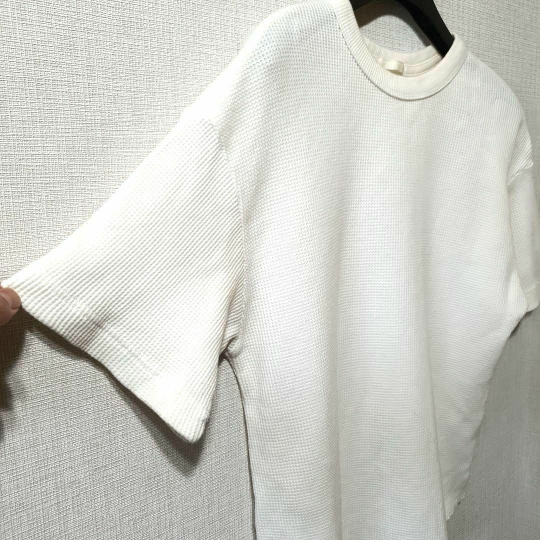 GU(ジーユー)のジーユー　ワッフルT　半袖　tシャツ　カットソー　半袖tシャツ　レディース　夏服 レディースのトップス(Tシャツ(半袖/袖なし))の商品写真