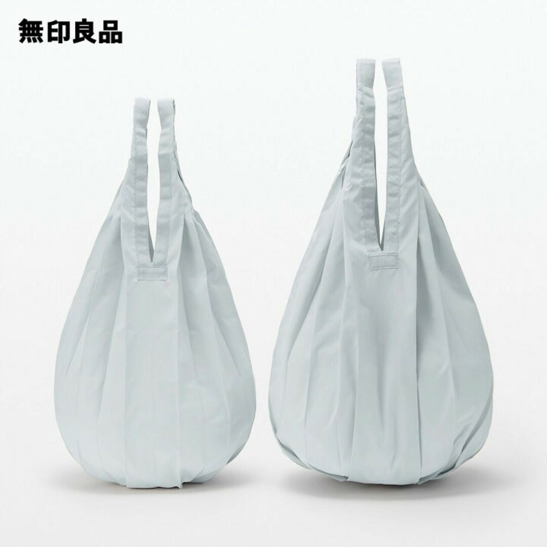 MUJI (無印良品)(ムジルシリョウヒン)の［未使用］無印良品 さっとたためるマイバッグ ライトグレー Mサイズ レディースのバッグ(エコバッグ)の商品写真