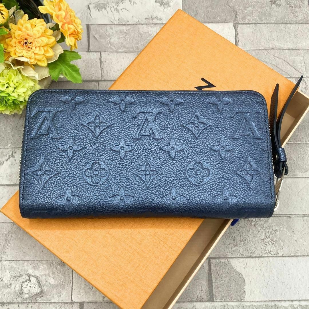 LOUIS VUITTON(ルイヴィトン)のルイヴィトン アンプラント ジッピー・ウォレット メタリックブルー ビトン レディースのファッション小物(財布)の商品写真