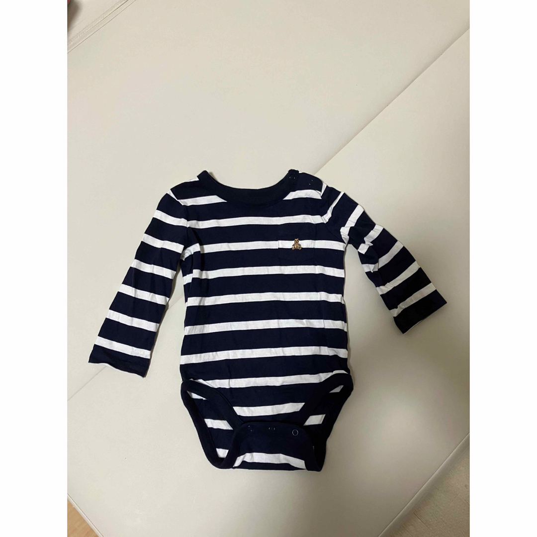 babyGAP(ベビーギャップ)の【美品】BabyGAP ボーダーロンパース70 キッズ/ベビー/マタニティのベビー服(~85cm)(ロンパース)の商品写真