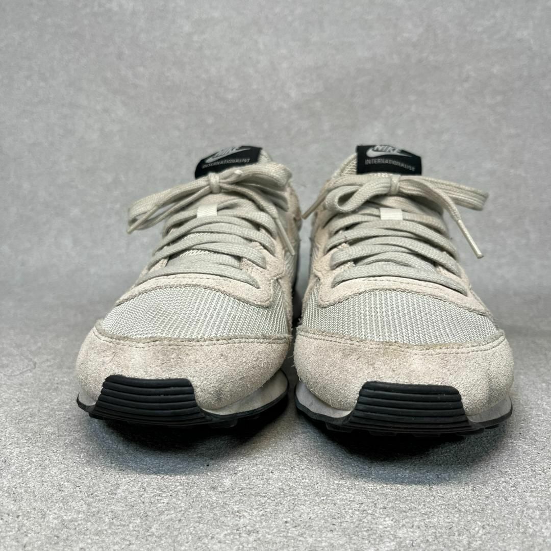 NIKE(ナイキ)のナイキ 24cm ウィメンズインターナショナリスト Grey Mist ♫ レディースの靴/シューズ(スニーカー)の商品写真