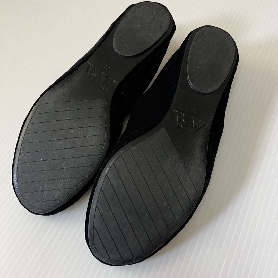 ZARA(ザラ)のZARA ザラ ビジューアンクルストラップバレエフラットシューズ 35 黒 レディースの靴/シューズ(バレエシューズ)の商品写真