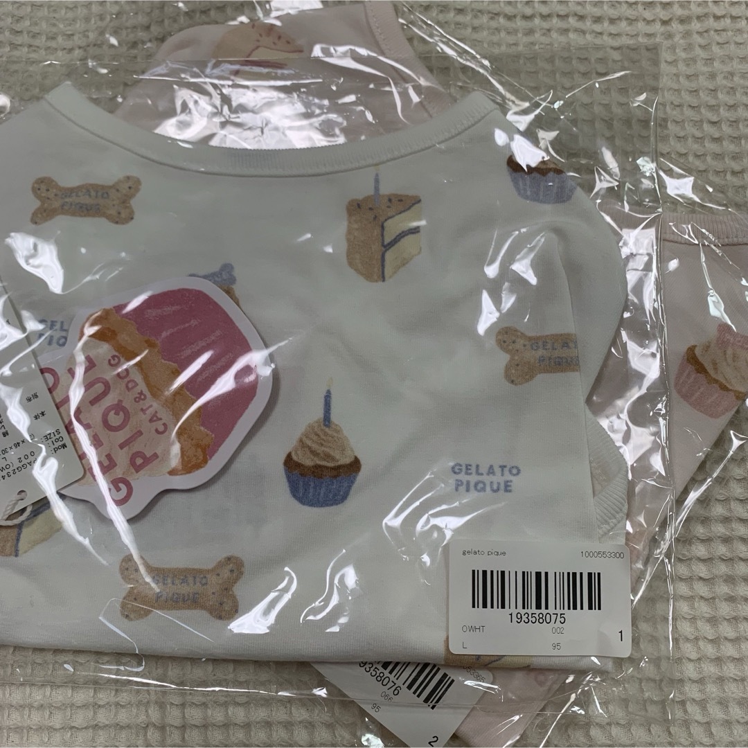gelato pique(ジェラートピケ)のジェラートピケ　キャット＆ドッグ　ケーキ柄プルオーバー　Lサイズ × ２ その他のペット用品(犬)の商品写真
