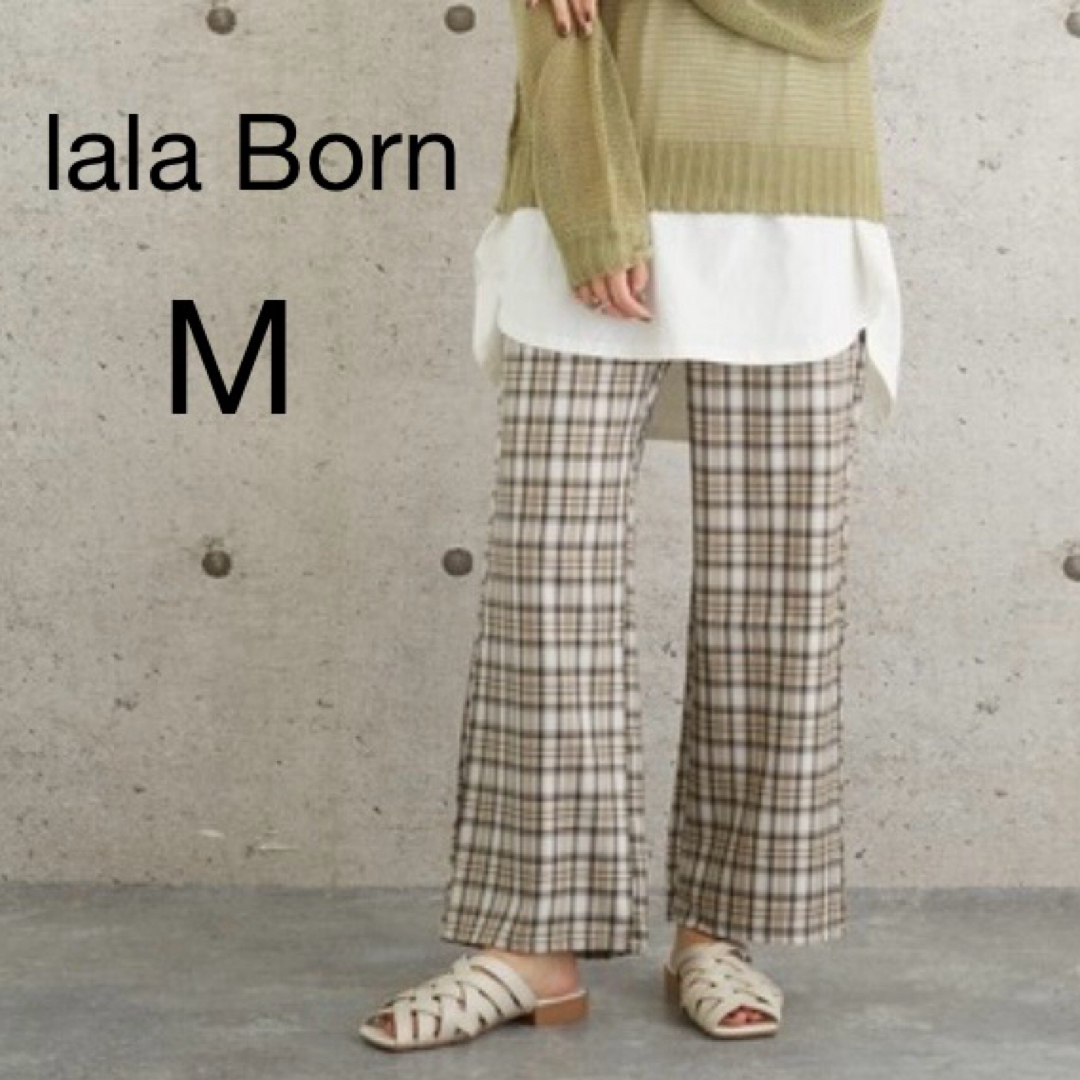 lala Born  チェックパンツ　M  ベージュ レディースのパンツ(カジュアルパンツ)の商品写真