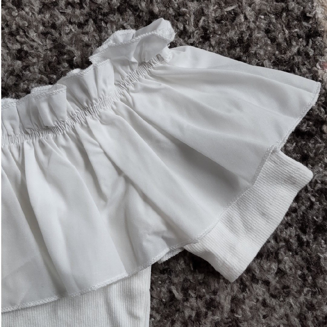 オフショルトップス キッズ/ベビー/マタニティのキッズ服女の子用(90cm~)(Tシャツ/カットソー)の商品写真