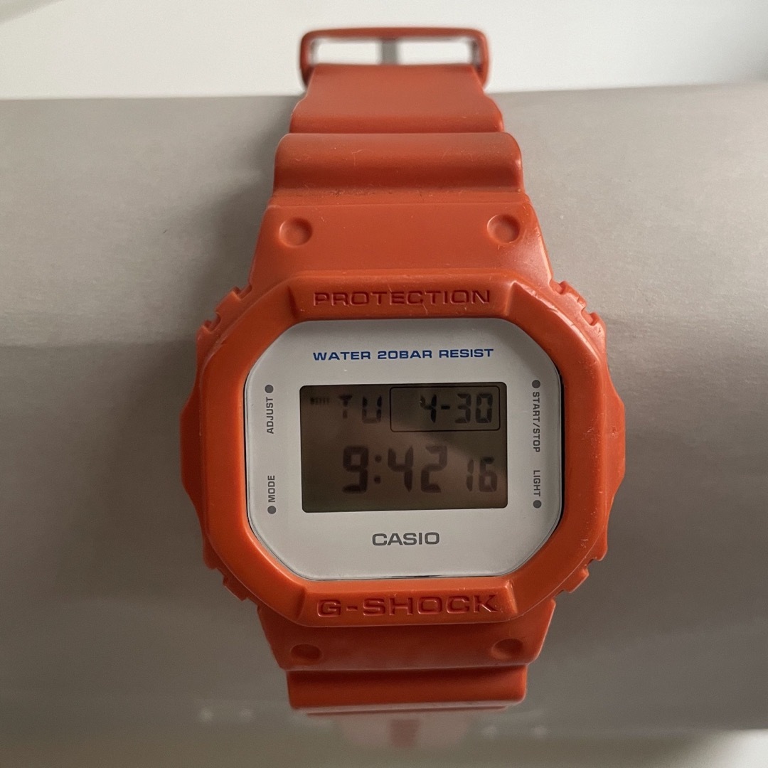 G-SHOCK(ジーショック)のG-SHOCK オレンジ メンズの時計(腕時計(デジタル))の商品写真