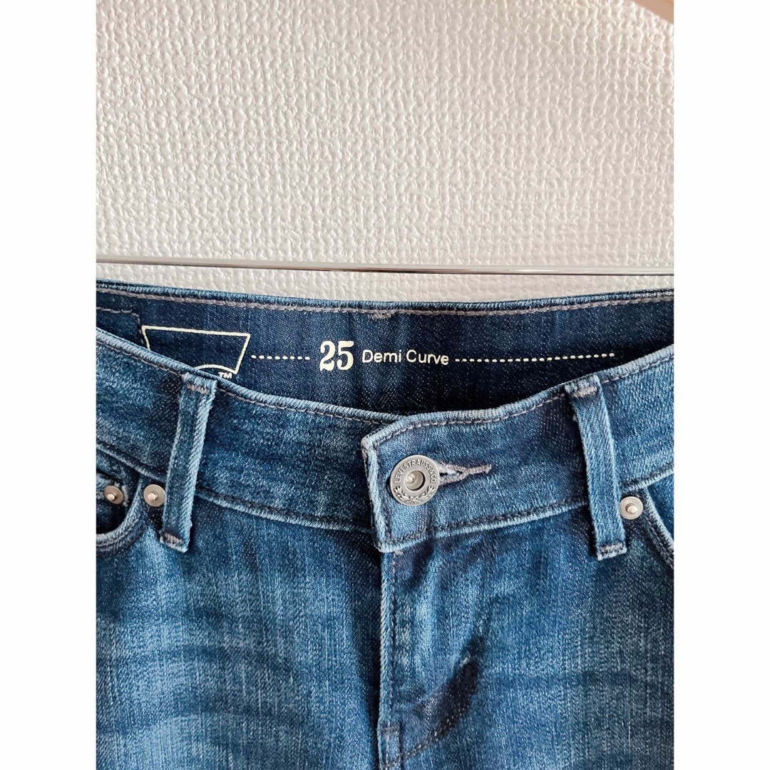 Levi's(リーバイス)のリーバイスLevi`sスキニーデニム　ジーンズ　Gパン　ストレッチパンツ　25 レディースのパンツ(デニム/ジーンズ)の商品写真