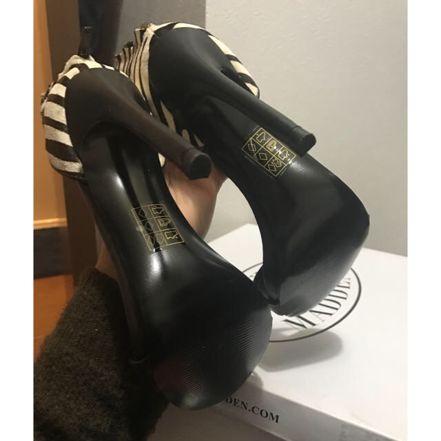 Steve Madden(スティーブマデン)のSALE‼️Steve Madden size 5 (22~22.5) レディースの靴/シューズ(ハイヒール/パンプス)の商品写真