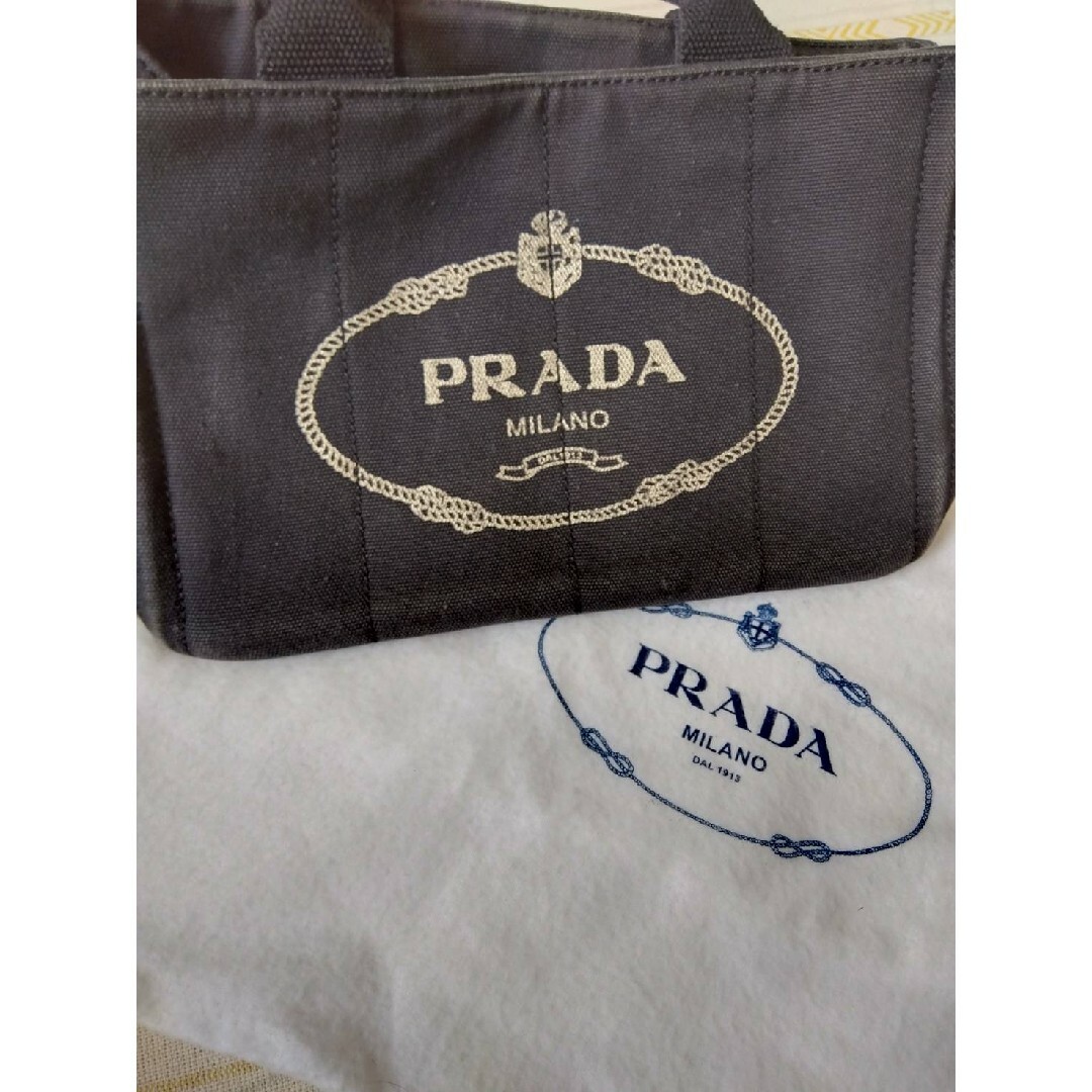 PRADA(プラダ)の★最終値下げ！★PRADA★カナパトート★Мサイズ　ミニショルダーバッグ★ レディースのバッグ(トートバッグ)の商品写真