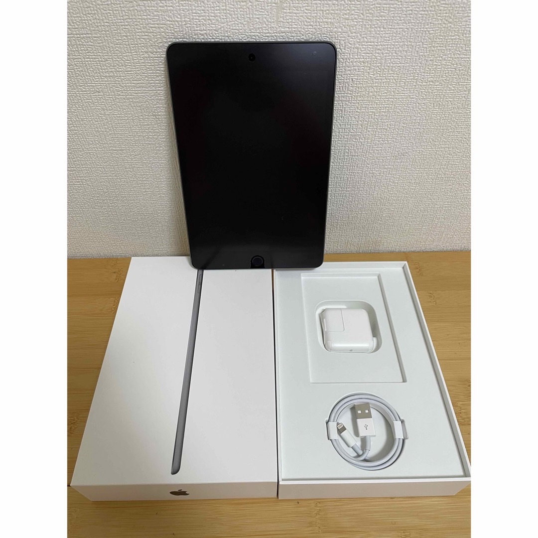 Apple(アップル)の【最終値下げ】iPad mini 64GB 第5世代 Wi-Fiモデル スマホ/家電/カメラのPC/タブレット(タブレット)の商品写真