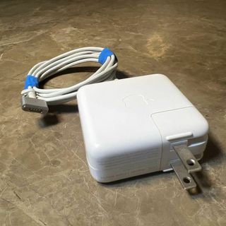アップル(Apple)のApple 45w Magsafe2 Adapter A1436 MacBook(PC周辺機器)