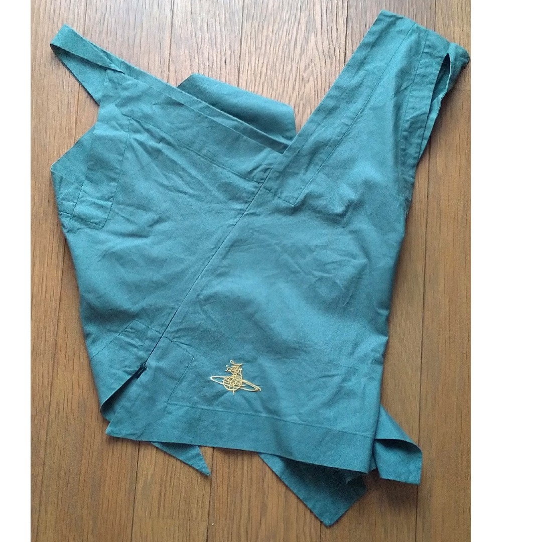 【メーカー包装済】 Westwood Vivienne Gold 変形トップス Label キャミソール