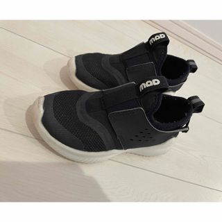 MAD FOOT - MAD FOOT マッドフット　18cm  スリッポ　スニーカー ブラック 軽量