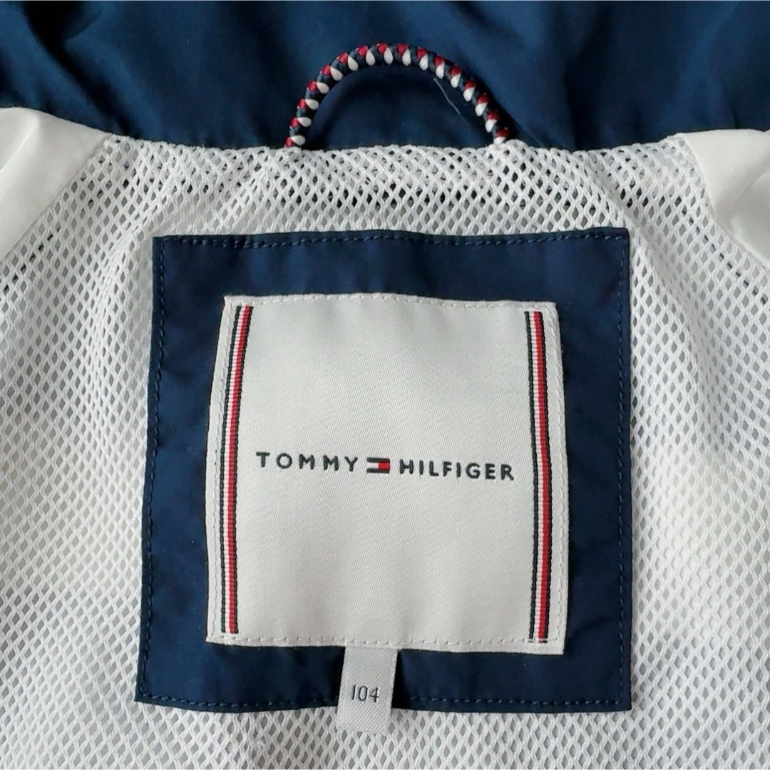 TOMMY HILFIGER(トミーヒルフィガー)のトミーヒルフィガー　アウター　ジャケット　ウィンドブレーカー キッズ/ベビー/マタニティのキッズ服女の子用(90cm~)(ジャケット/上着)の商品写真