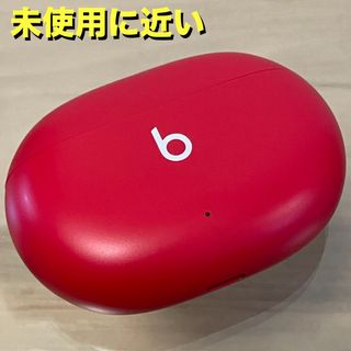 ビーツバイドクタードレ(Beats by Dr Dre)の★美品★Beats Studio Buds レッド 充電ケースのみ／R122(ヘッドフォン/イヤフォン)