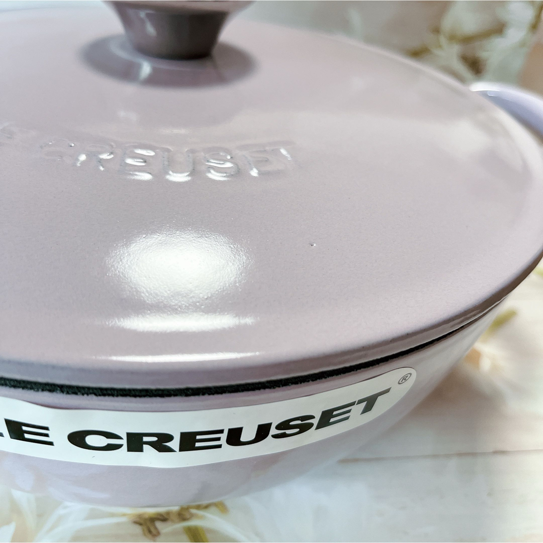 LE CREUSET(ルクルーゼ)の♡ルクルーゼ　マルミット　22cm ラベンダー　両手鍋　パープル　新品　廃盤 インテリア/住まい/日用品のキッチン/食器(鍋/フライパン)の商品写真