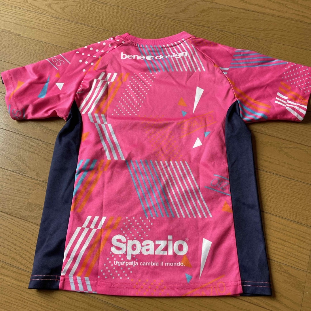 Spazio(スパッツィオ)のSpazio 半袖　練習着　150㎝　スポーツ　Tシャツ 半袖 スポーツ/アウトドアのサッカー/フットサル(ウェア)の商品写真