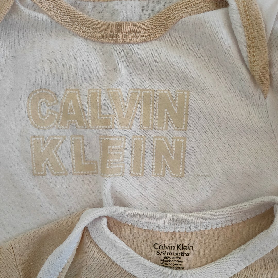 Calvin Klein　ロンパース　70センチ　3枚セット　半袖 キッズ/ベビー/マタニティのベビー服(~85cm)(ロンパース)の商品写真