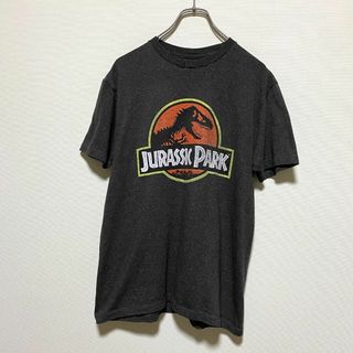 ティービーアンドムービー(TV&MOVIE)のアメリカ古着　ジェラシックパーク　半袖　Tシャツ　映画　ムービー　恐竜　I195(Tシャツ/カットソー(半袖/袖なし))