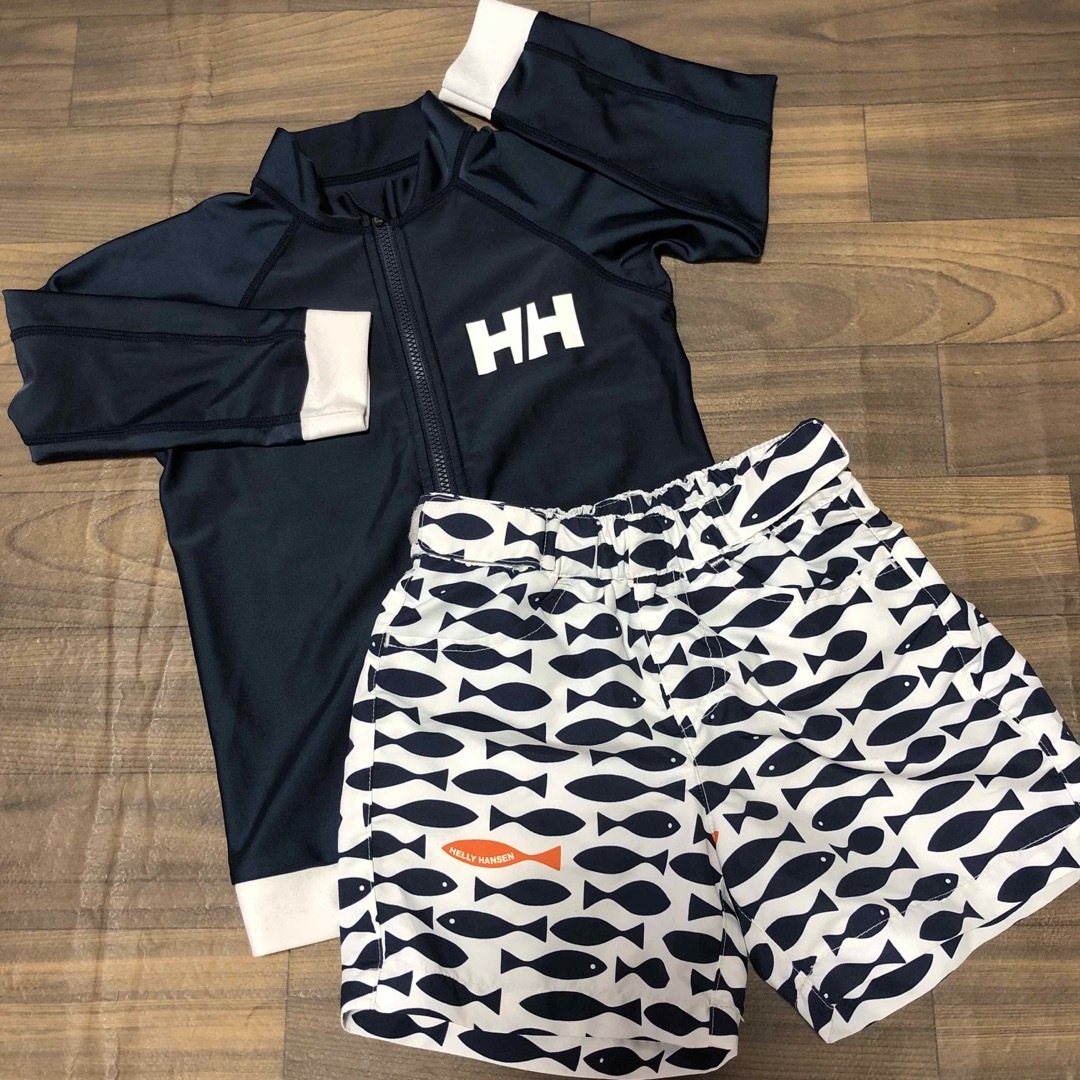 HELLY HANSEN(ヘリーハンセン)のヘリーハンセン　水着セット　size100 スポーツ/アウトドアのフィッシング(その他)の商品写真