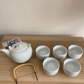 アリタヤキ(有田焼)の有田焼　菊峰　白磁　茶器セット(食器)