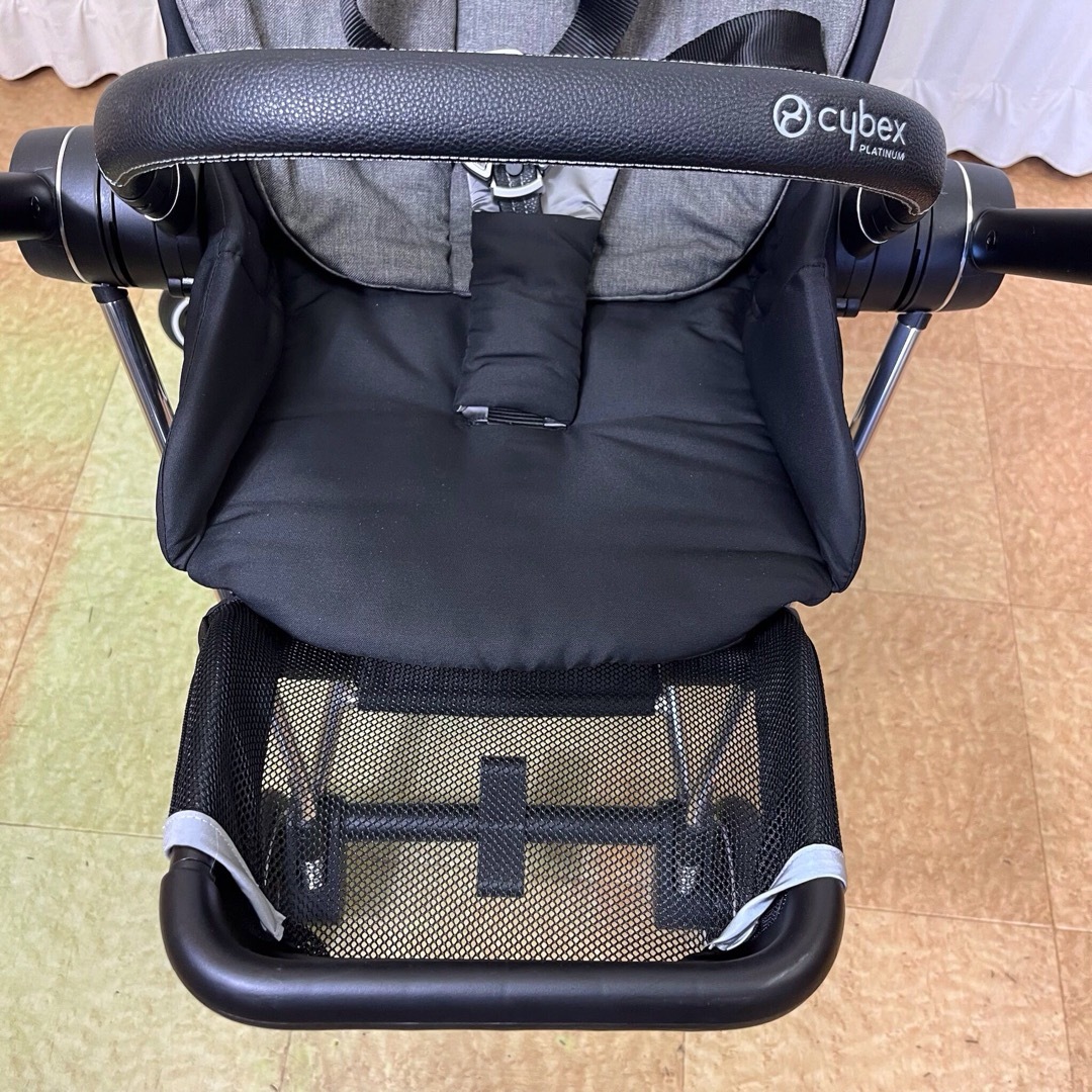 cybex(サイベックス)のクリーニング済　☆超美品☆　サイベックス　ミオス　Mios　グレーブラック キッズ/ベビー/マタニティの外出/移動用品(ベビーカー/バギー)の商品写真