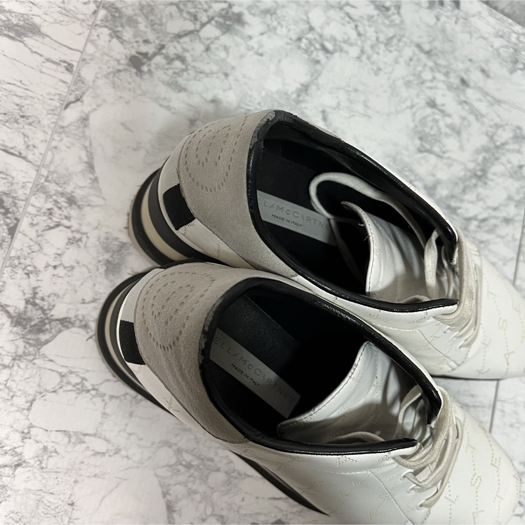 Stella McCartney(ステラマッカートニー)の✨美品✨ステラマッカートニー スニークエリス スニーカー ロゴストライプ柄 白 レディースの靴/シューズ(スニーカー)の商品写真