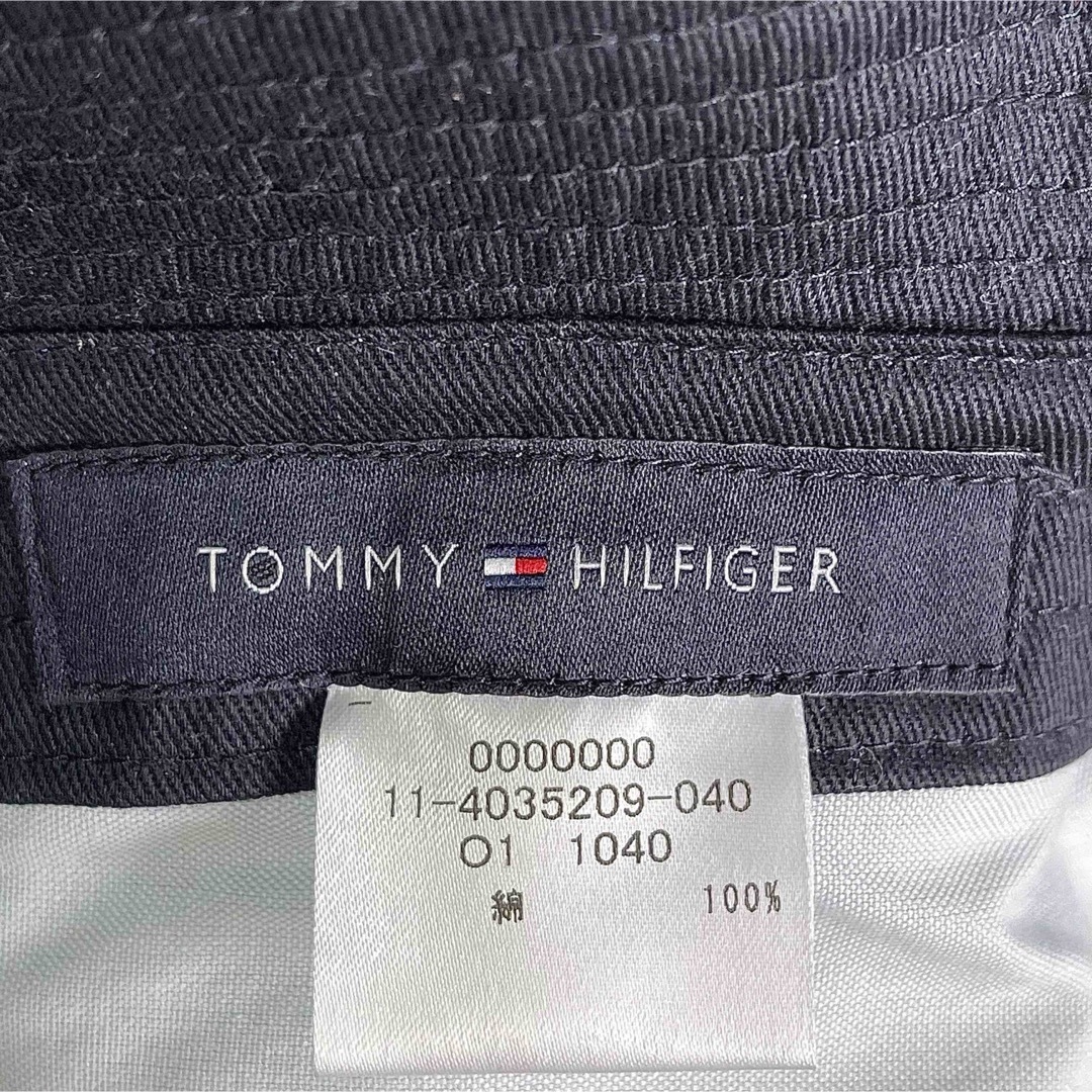 TOMMY HILFIGER(トミーヒルフィガー)の【新品レア】TOMMY HILFIGER日本製ロゴ刺繍  BIGストラップハット メンズの帽子(ハット)の商品写真