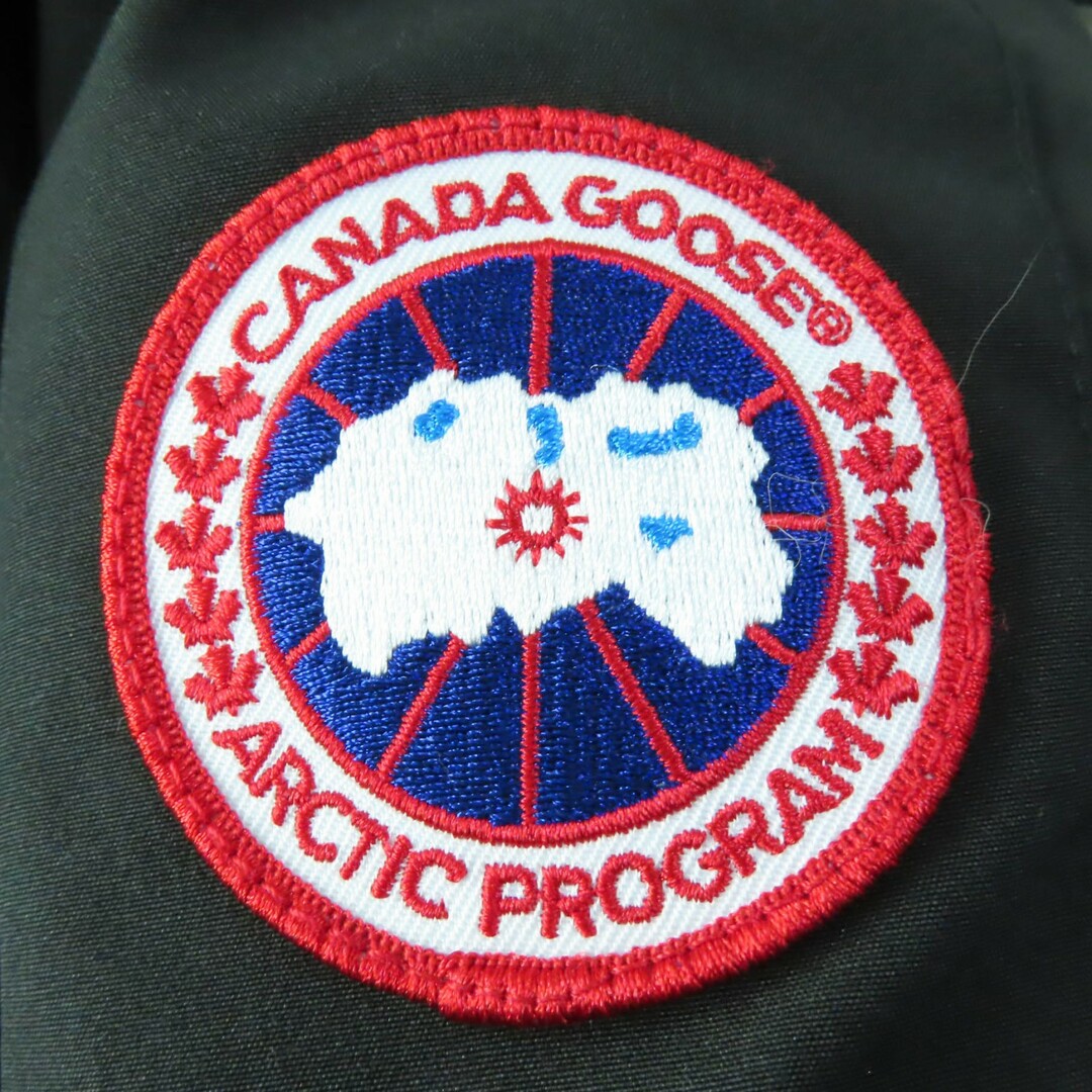 CANADA GOOSE(カナダグース)の良品☆CANADA GOOSE カナダグース 3037LA VICTORIA PARKA ヴィクトリアパーカー ファー・フード付 ダウンコート ブラック S 正規品 レディース レディースのジャケット/アウター(ダウンコート)の商品写真