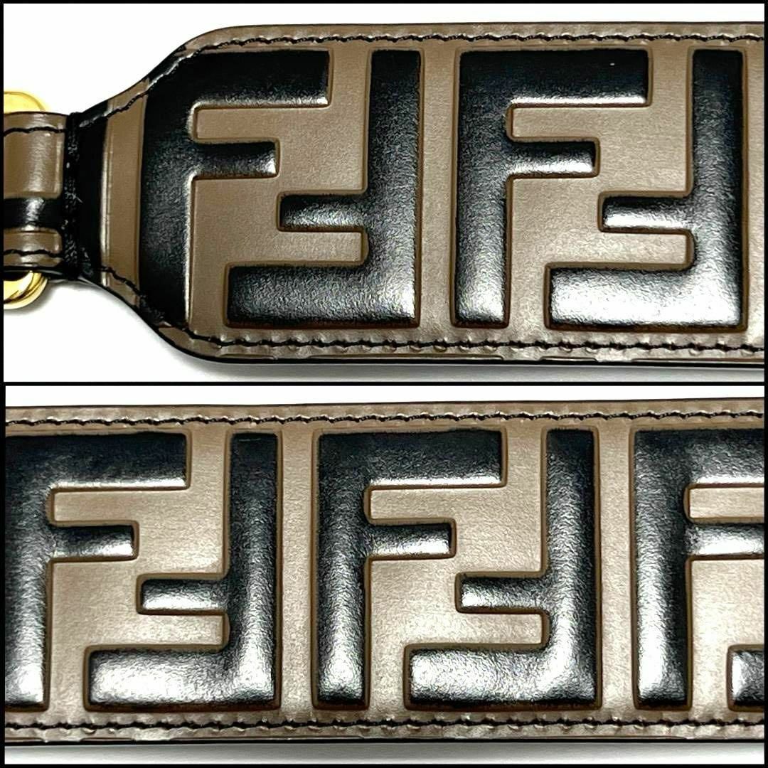 FENDI(フェンディ)の【定番人気・定価7.5万】フェンディ　ストラップ　ユー　ミニ　ハンドル　取っ手 レディースのバッグ(その他)の商品写真