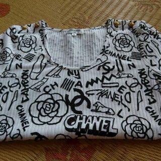 CHANEL 半袖カットソー