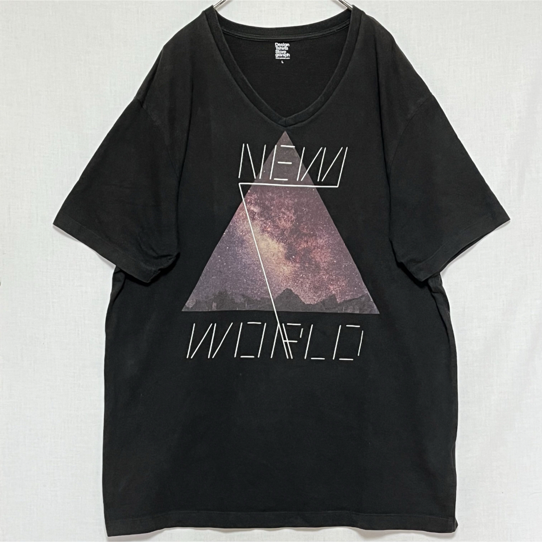 Design Tshirts Store graniph(グラニフ)のgraniph 半袖 Tシャツ プリント NEW WORLD Lサイズ 黒 メンズのトップス(Tシャツ/カットソー(半袖/袖なし))の商品写真