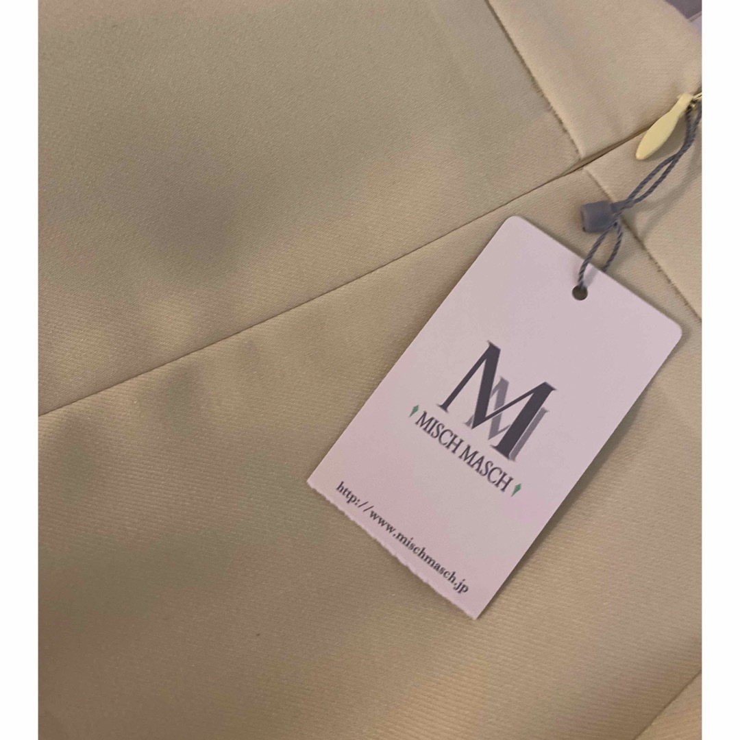 MISCH MASCH(ミッシュマッシュ)の【新品・未使用、タグ付】フレアスカート 落ち着いた黄色 Misch masch レディースのスカート(ひざ丈スカート)の商品写真
