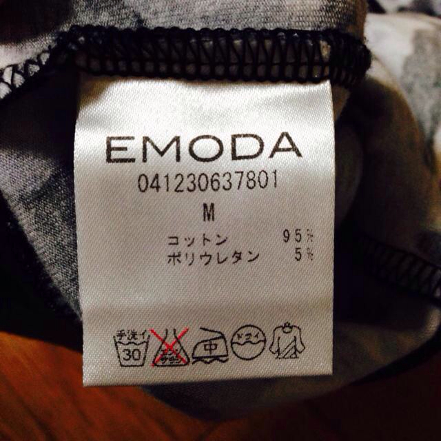 EMODA(エモダ)のEMODA ミニカットソー レディースのトップス(Tシャツ(半袖/袖なし))の商品写真