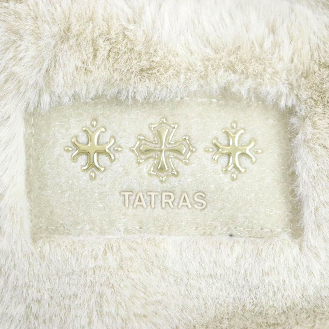 TATRAS(タトラス)の未使用品▼TATRAS タトラス 23AW LTAT23A4906-L YUMOLA エコファー フード付き ZIP ジャケット ベージュ ゴールド金具 1 ハンガー・ガーメント付き 正規品 レディース レディースのジャケット/アウター(その他)の商品写真