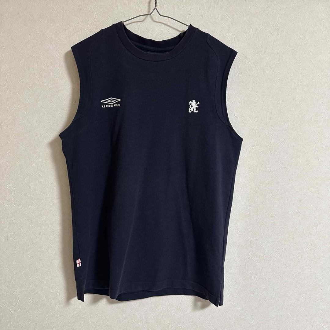 UMBRO(アンブロ)のumbro アンブロ　ノースリーブ　90s ビンテージ　vintage メンズのトップス(Tシャツ/カットソー(半袖/袖なし))の商品写真