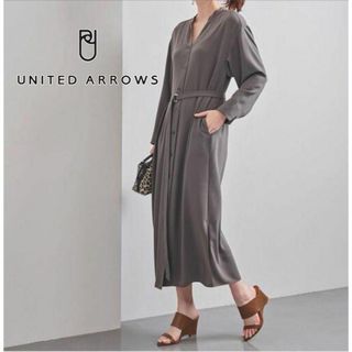 ユナイテッドアローズ(UNITED ARROWS)のUNITED ARROWS UBC Vネック シャツ ワンピース 0423(ロングワンピース/マキシワンピース)