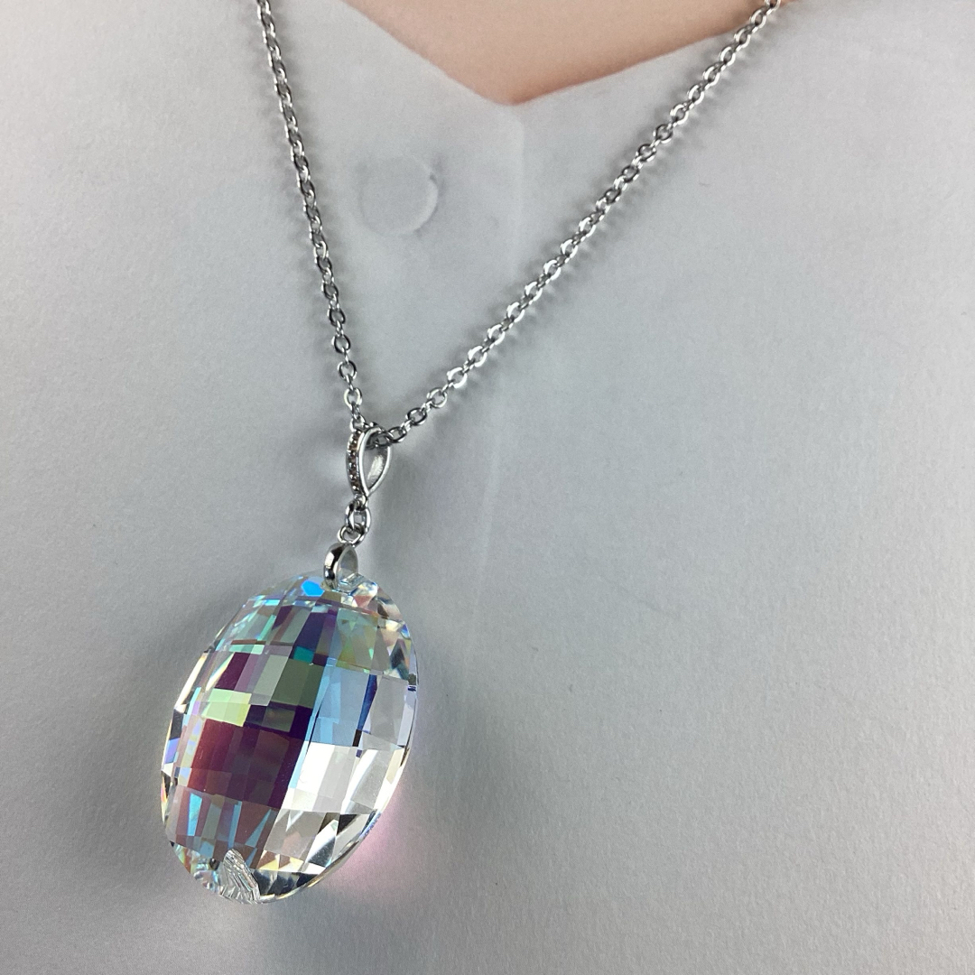 Old Vintage  Swarovski 32mmプリズムペンダント ハンドメイドのアクセサリー(ネックレス)の商品写真