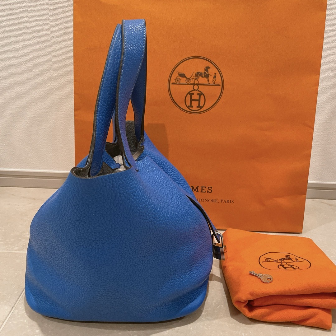 Hermes(エルメス)のエルメス ピコタンロック MM 22ブルーイドラ 青系 ハンドバッグ レディースのバッグ(ハンドバッグ)の商品写真