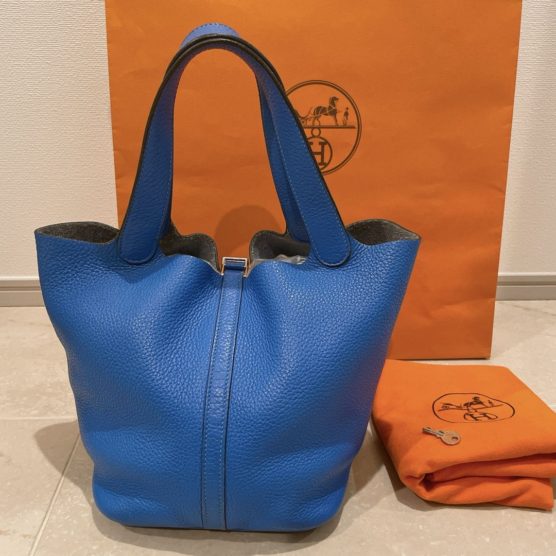 Hermes(エルメス)のエルメス ピコタンロック MM 22ブルーイドラ 青系 ハンドバッグ レディースのバッグ(ハンドバッグ)の商品写真