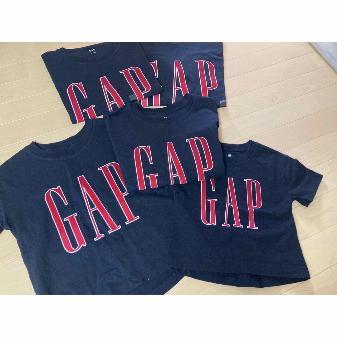 GAP(ギャップ)のgap 黒Tシャツ　家族お揃い　5点セット メンズのトップス(Tシャツ/カットソー(半袖/袖なし))の商品写真