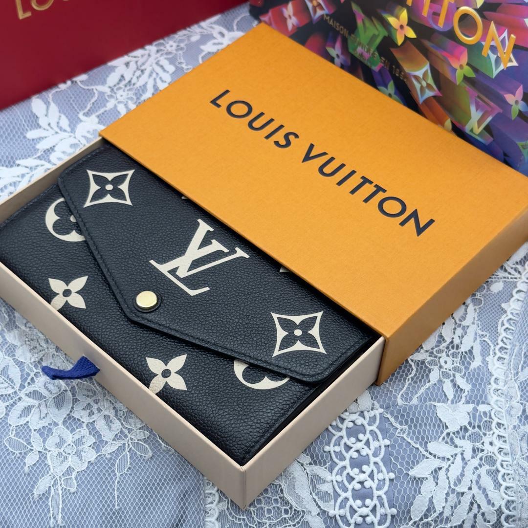 LOUIS VUITTON(ルイヴィトン)の未使用級 ルイヴィトン モノグラム アンプラント ポルトフォイユ・サラ 財布 レディースのファッション小物(財布)の商品写真