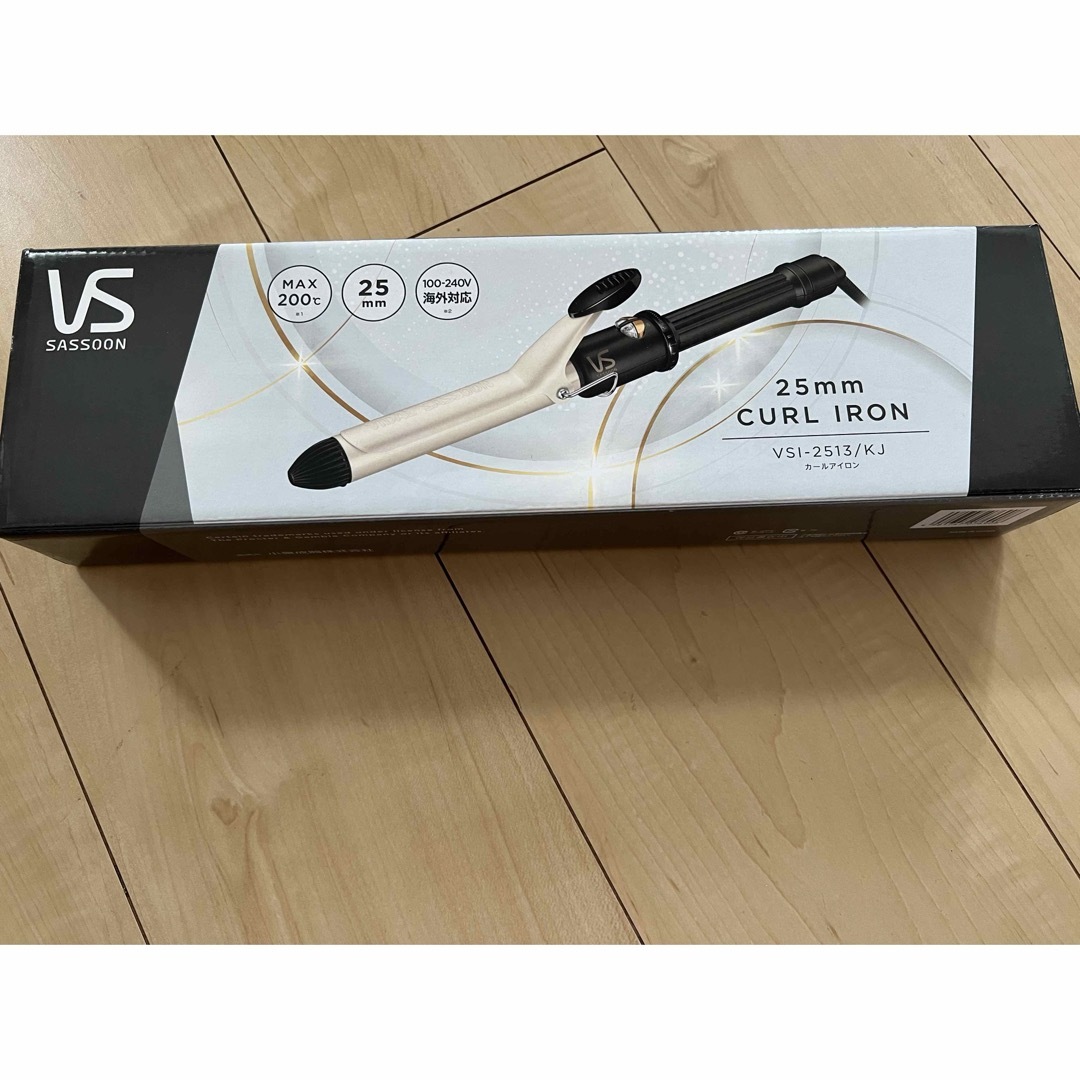 VS(ヴィダルサスーン)のヴィダルサスーン カールアイロン ブラック VSI-2513／KJ(1台) スマホ/家電/カメラの美容/健康(ヘアアイロン)の商品写真