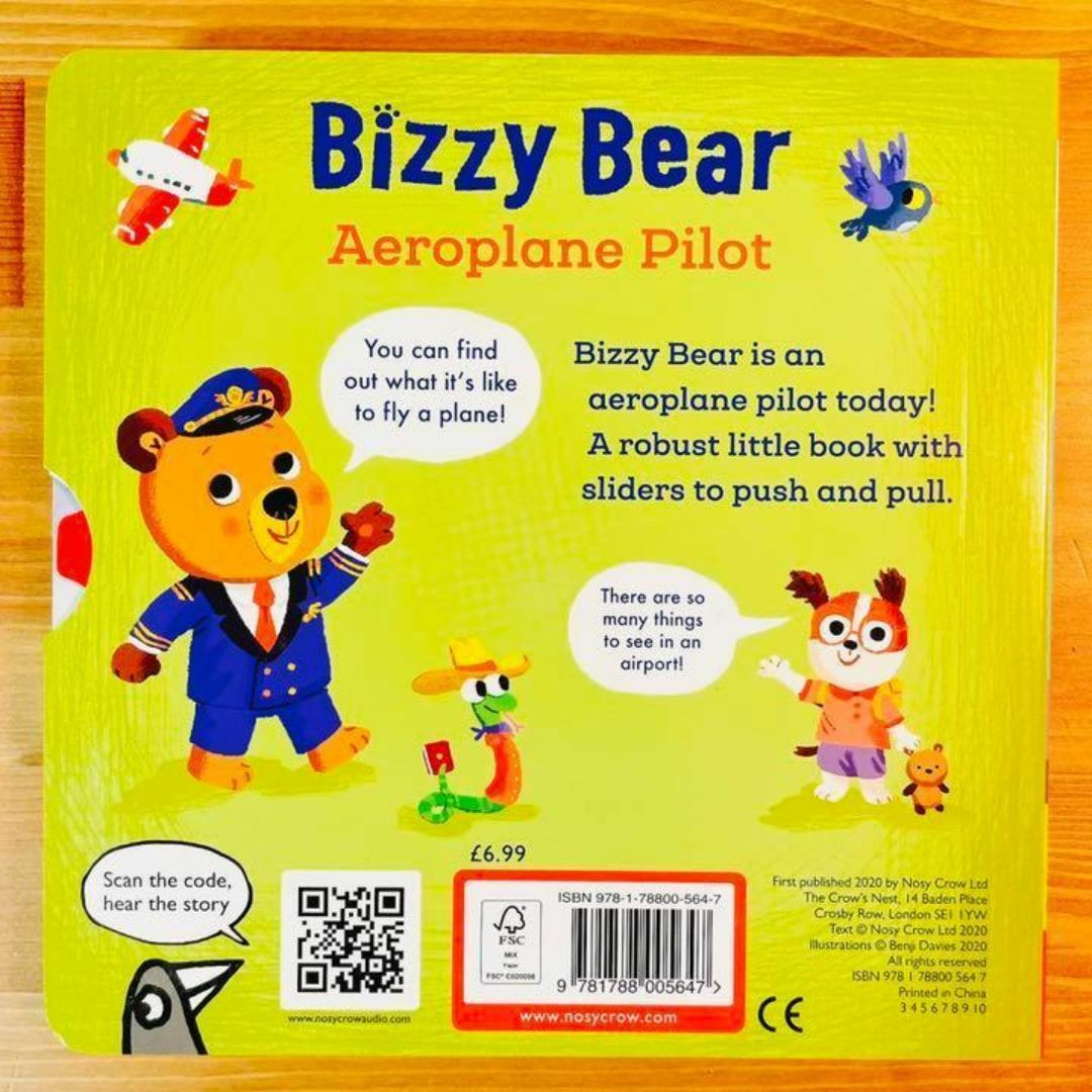 英語絵本 Aeroplane Pilot  Bizzy Bearしかけ絵本 洋書 エンタメ/ホビーの本(絵本/児童書)の商品写真