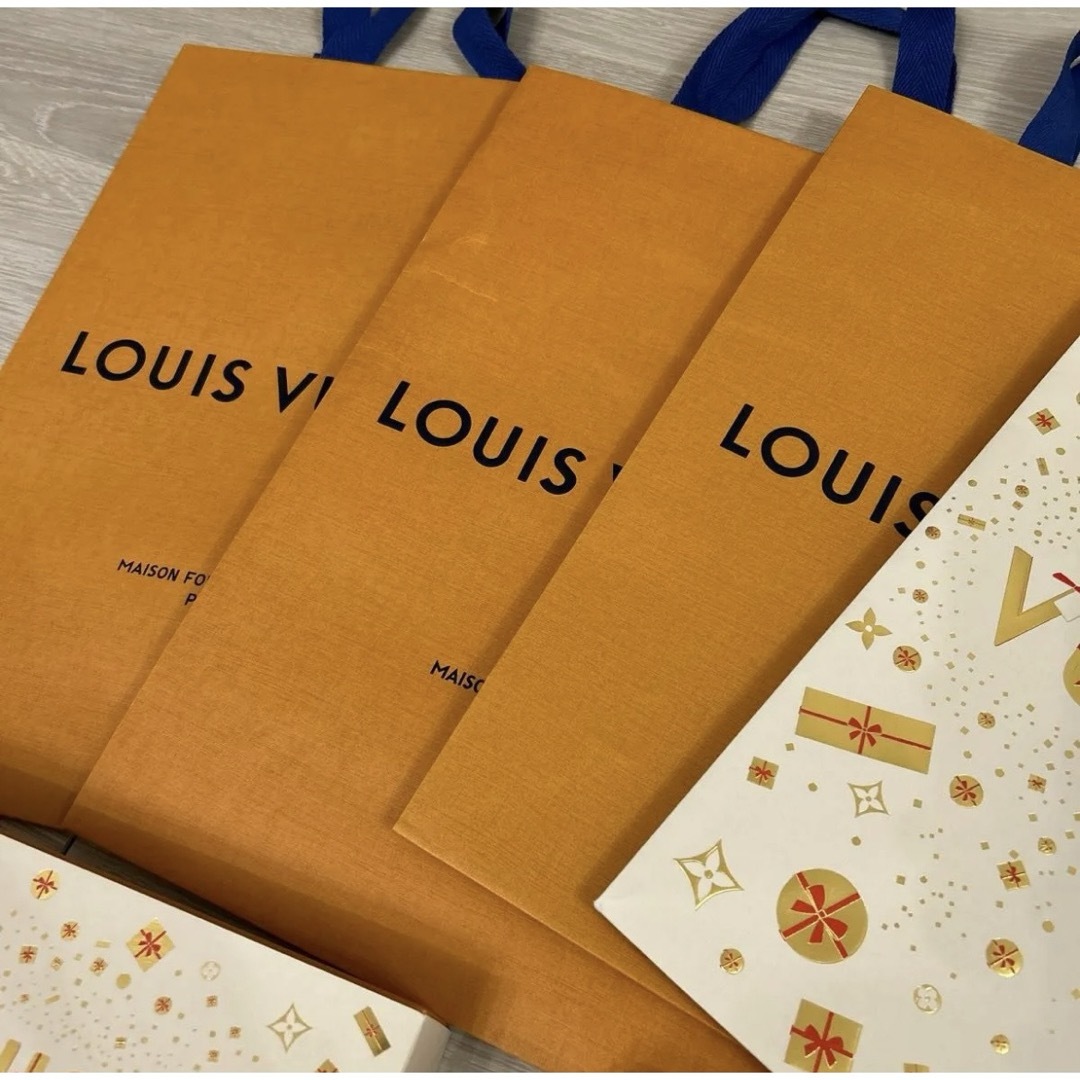 LOUIS VUITTON(ルイヴィトン)のLOUIS VUITTON ルイヴィトン ショップ袋　空箱　 レディースのバッグ(ショップ袋)の商品写真